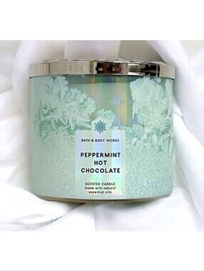 NEW BBW Peppermint Hot Chocolate 3-Wick Candle - Iridescent Holiday Edition